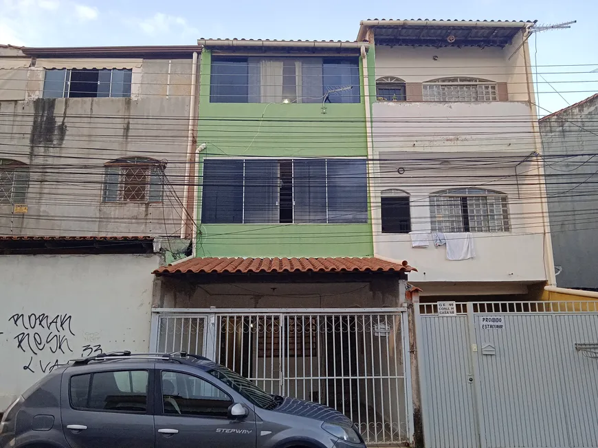 Foto 1 de Sobrado com 5 Quartos à venda, 280m² em Guara II, Brasília