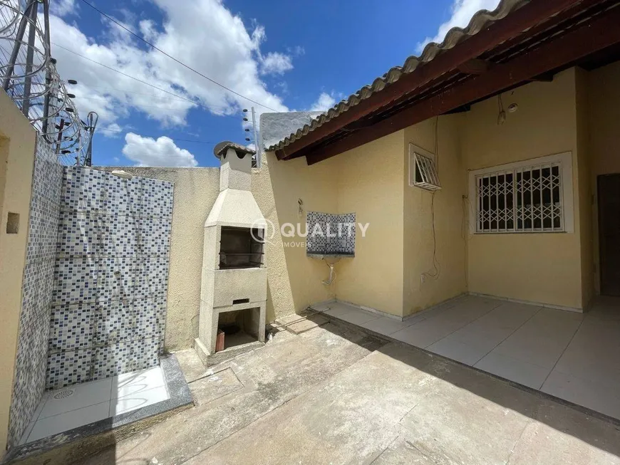 Foto 1 de Casa com 2 Quartos à venda, 61m² em Cágado, Maracanaú