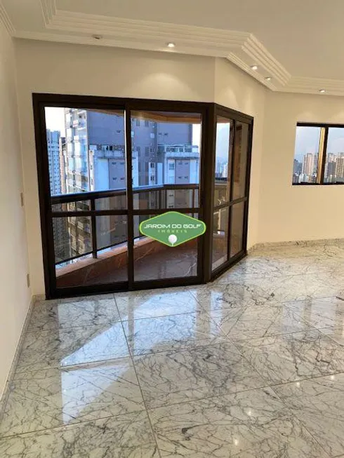 Foto 1 de Apartamento com 4 Quartos à venda, 140m² em Vila Suzana, São Paulo