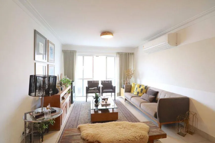 Foto 1 de Apartamento com 3 Quartos à venda, 204m² em Campo Belo, São Paulo