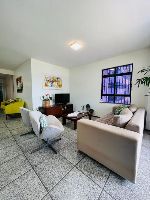 Foto 1 de Apartamento com 3 Quartos à venda, 140m² em Jardim Renascença, São Luís