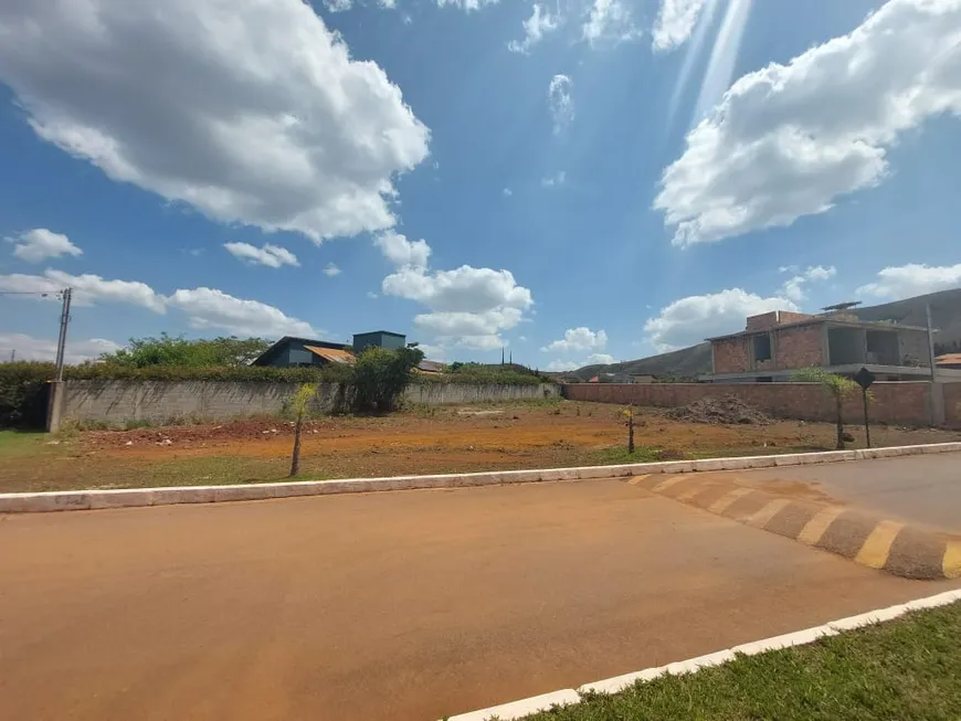 Foto 1 de Lote/Terreno à venda, 840m² em Ville Des Lacs, Nova Lima