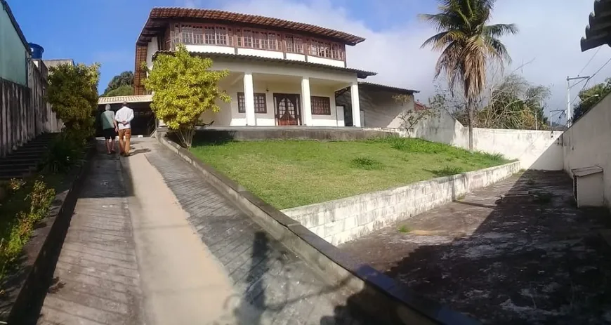 Foto 1 de Casa com 5 Quartos à venda, 600m² em Badu, Niterói
