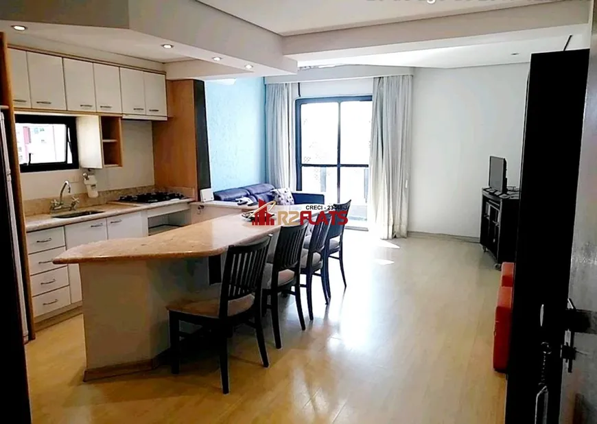 Foto 1 de Flat com 1 Quarto para alugar, 52m² em Moema, São Paulo