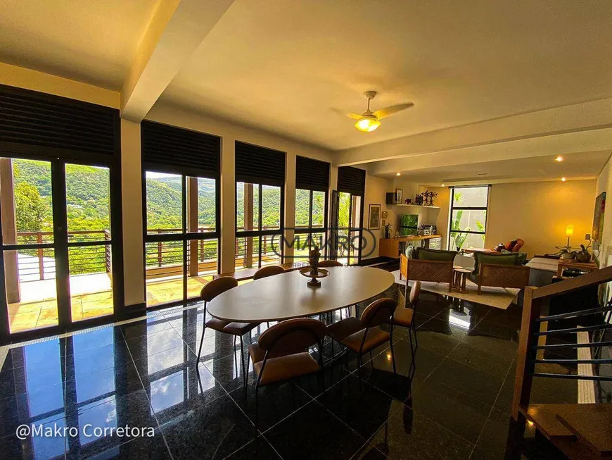 Foto 1 de Casa de Condomínio com 4 Quartos à venda, 500m² em Centro, Rio Acima
