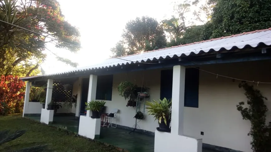 Foto 1 de Fazenda/Sítio com 3 Quartos à venda, 130m² em ITIMIRIM, Iguape
