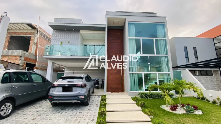 Foto 1 de Casa de Condomínio com 4 Quartos à venda, 260m² em Papagaio, Feira de Santana