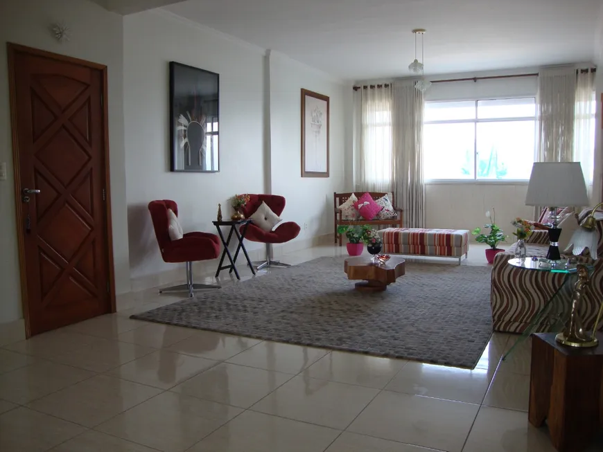Foto 1 de Apartamento com 5 Quartos à venda, 280m² em Itararé, São Vicente