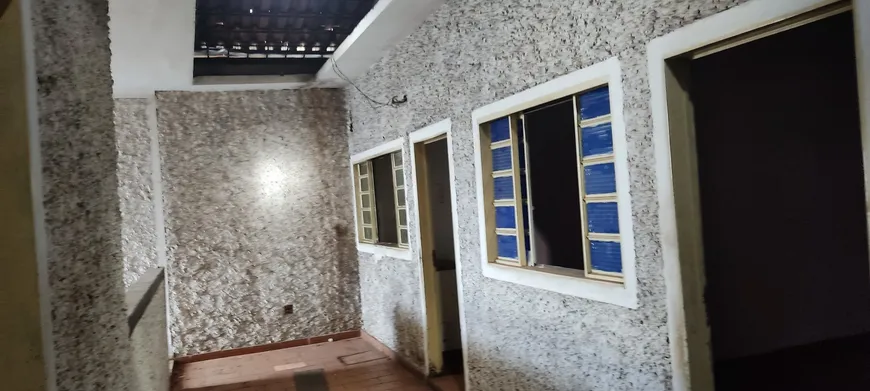 Foto 1 de Casa com 3 Quartos para venda ou aluguel, 200m² em Valentina Figueiredo, Ribeirão Preto