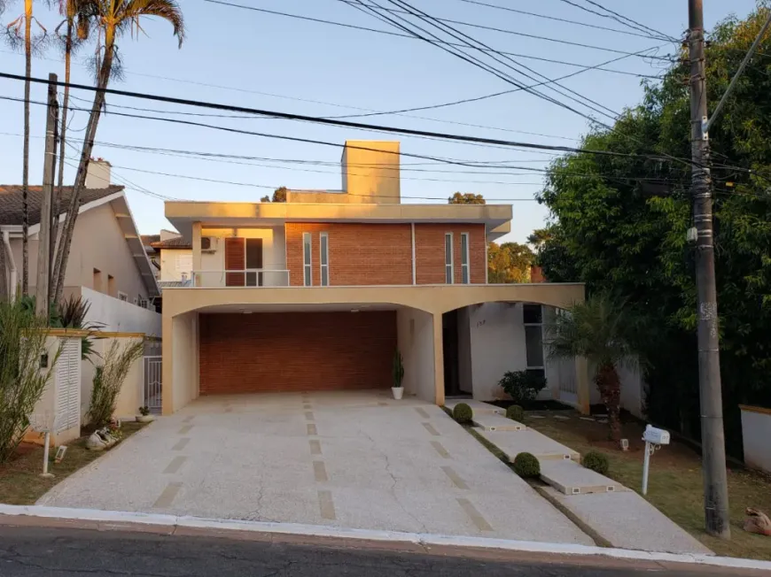 Foto 1 de Casa de Condomínio com 4 Quartos para alugar, 288m² em Alphaville, Santana de Parnaíba