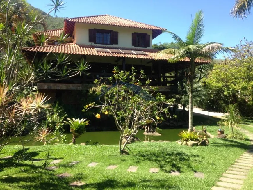 Foto 1 de Casa com 5 Quartos à venda, 498m² em Samambaia, Petrópolis