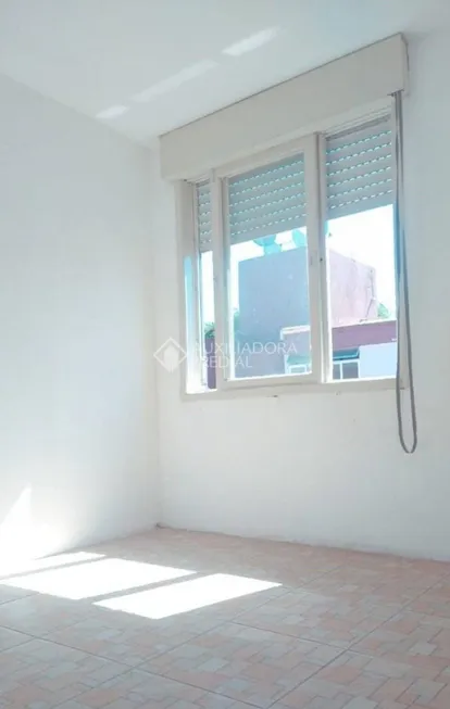 Foto 1 de Apartamento com 2 Quartos à venda, 46m² em Cavalhada, Porto Alegre