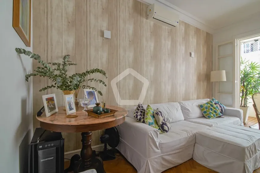 Foto 1 de Apartamento com 3 Quartos à venda, 129m² em Copacabana, Rio de Janeiro