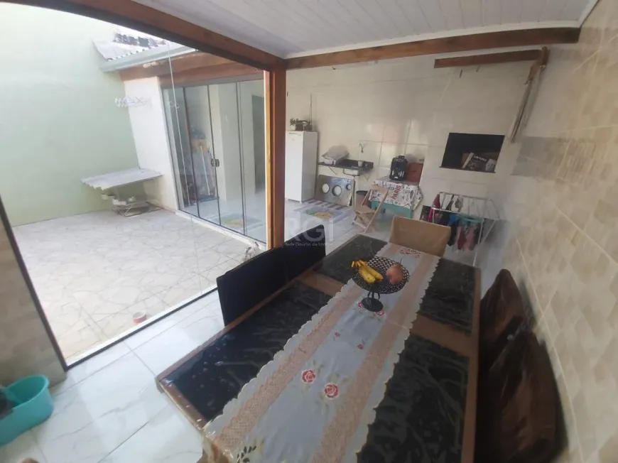 Foto 1 de Casa com 2 Quartos à venda, 51m² em Hípica, Porto Alegre