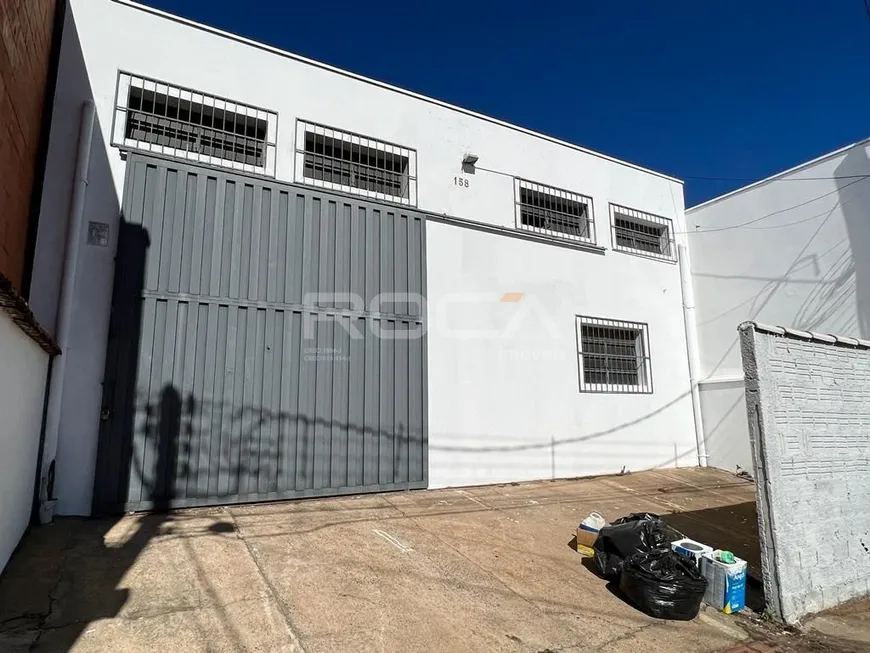 Foto 1 de Galpão/Depósito/Armazém para venda ou aluguel, 223m² em Jardim Maracanã, São Carlos