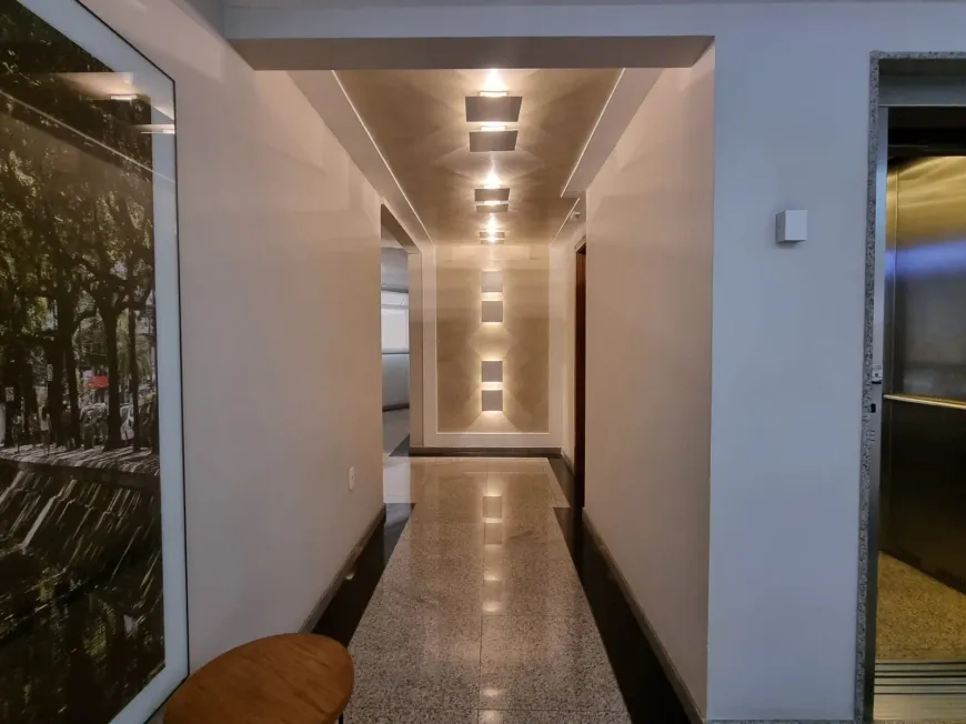 Foto 1 de Apartamento com 3 Quartos para alugar, 116m² em Boqueirão, Santos