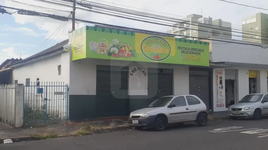 Foto 1 de para alugar, 360m² em Martins, Uberlândia