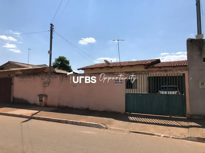 Foto 1 de Casa com 2 Quartos à venda, 70m² em Setor Monte Azul, Senador Canedo