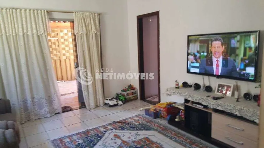 Foto 1 de Casa com 3 Quartos à venda, 360m² em Nova Vista, Belo Horizonte