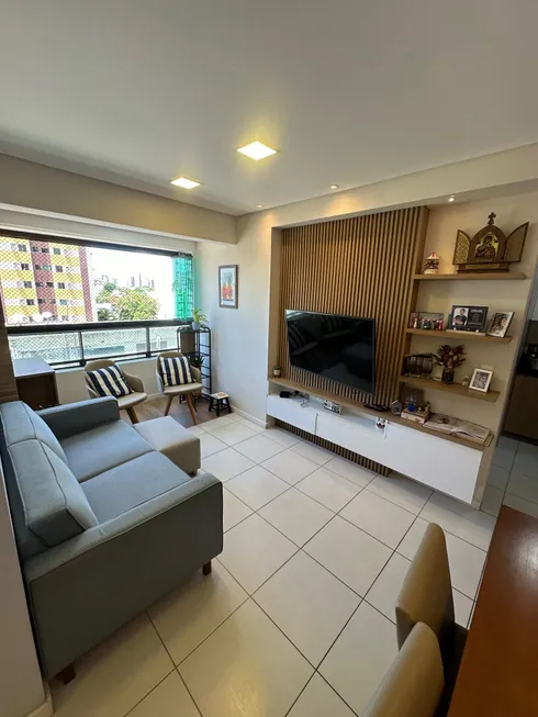 Foto 1 de Apartamento com 3 Quartos à venda, 87m² em Rosarinho, Recife