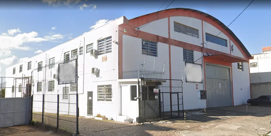 Foto 1 de Galpão/Depósito/Armazém à venda, 1892m² em Sarandi, Porto Alegre