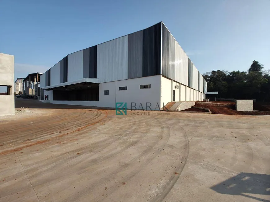 Foto 1 de Galpão/Depósito/Armazém para alugar, 2450m² em Zona 05, Maringá