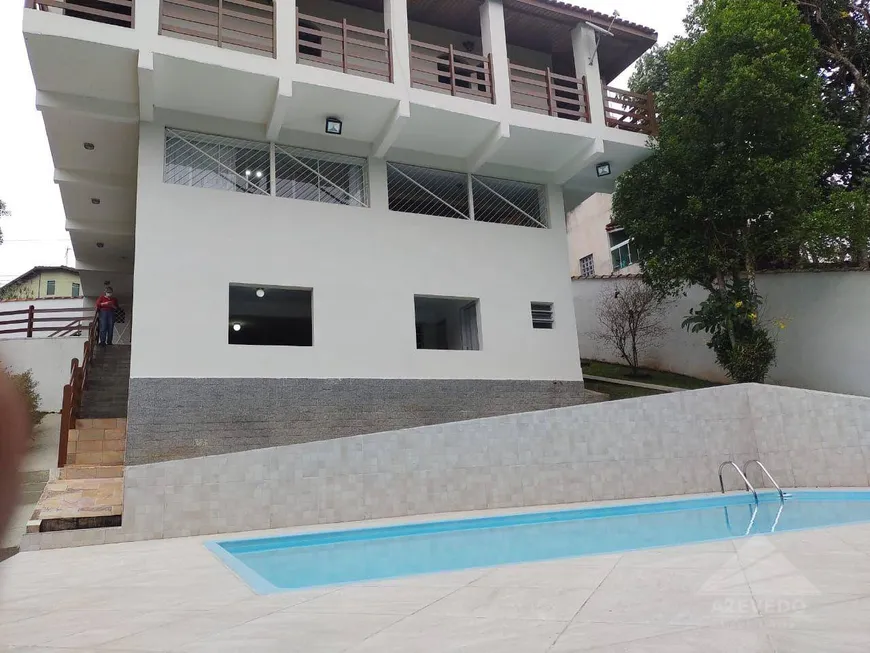 Foto 1 de Casa com 4 Quartos à venda, 260m² em Santa Luzia, Ribeirão Pires