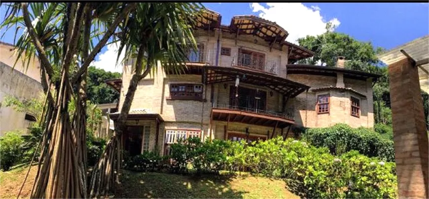 Foto 1 de Casa de Condomínio com 3 Quartos à venda, 358m² em Parque Imperial, Mairiporã