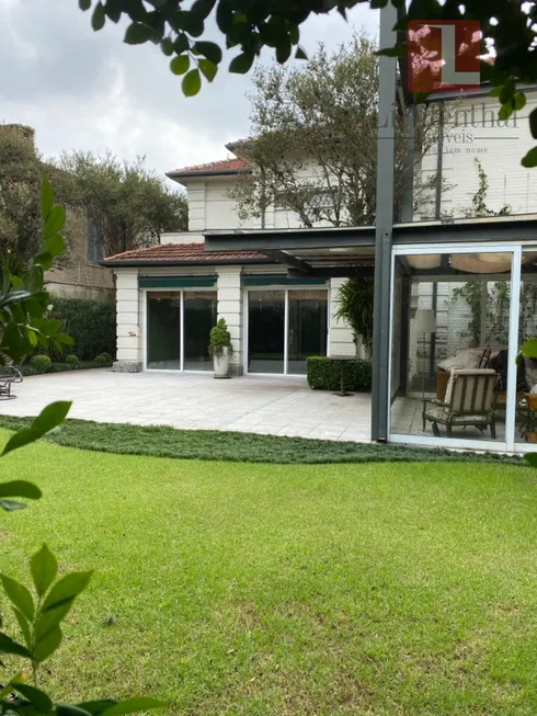 Foto 1 de Casa com 4 Quartos à venda, 560m² em Jardim Paulista, São Paulo