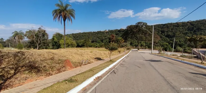 Foto 1 de Lote/Terreno à venda, 1100m² em , Brumadinho