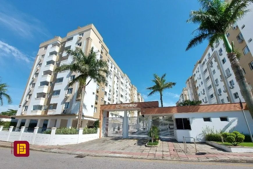 Foto 1 de Apartamento com 2 Quartos à venda, 66m² em Fazenda Santo Antonio, São José