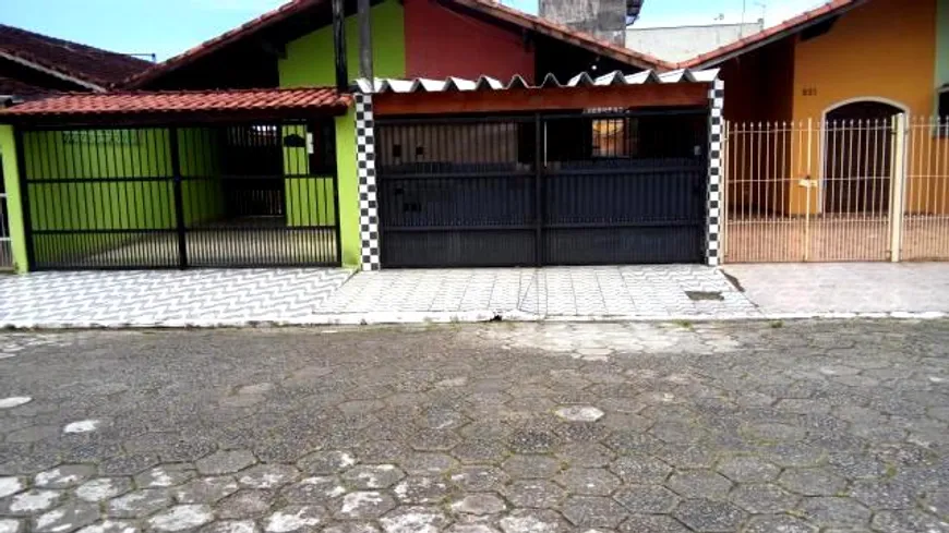 Foto 1 de Casa com 2 Quartos à venda, 74m² em Vila Caicara, Praia Grande