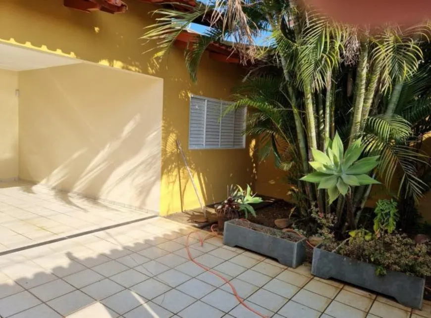 Foto 1 de Casa com 2 Quartos à venda, 68m² em Bonfim, Salvador