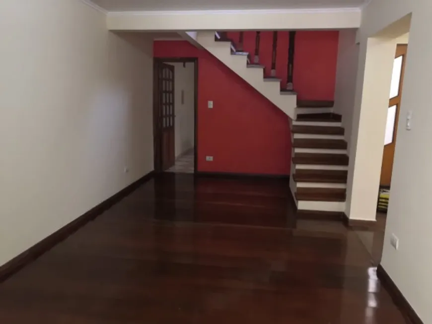 Foto 1 de Sobrado com 3 Quartos à venda, 141m² em Rudge Ramos, São Bernardo do Campo