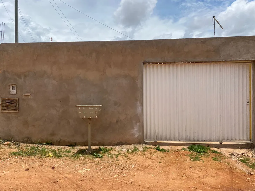 Foto 1 de Casa com 2 Quartos à venda, 150m² em Setor Habitacional Sol Nascente, Brasília