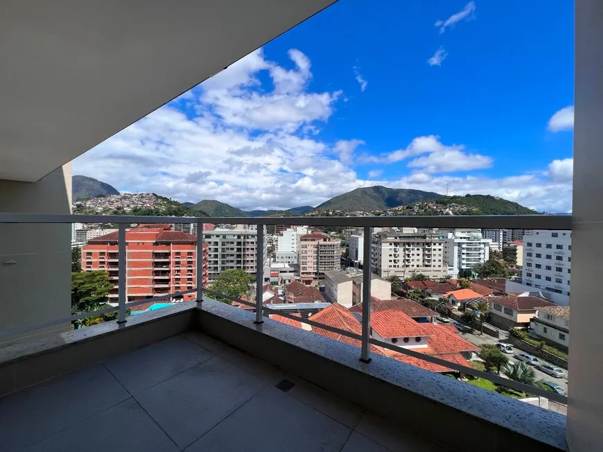 Foto 1 de Apartamento com 2 Quartos à venda, 62m² em Agriões, Teresópolis