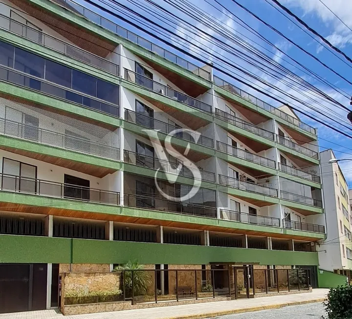 Foto 1 de Apartamento com 3 Quartos à venda, 163m² em Centro, Nova Friburgo