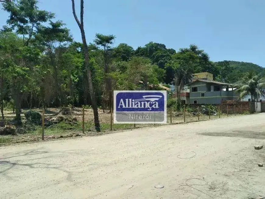 Foto 1 de Lote/Terreno à venda, 760m² em Engenho do Mato, Niterói