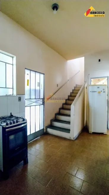 Foto 1 de Casa com 3 Quartos à venda, 130m² em Santo Antonio, Divinópolis