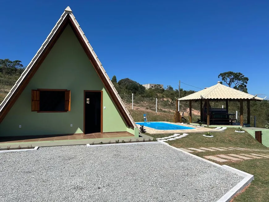 Foto 1 de Fazenda/Sítio com 2 Quartos à venda, 500m² em , Itatiaiuçu