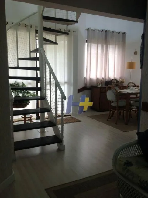 Foto 1 de Apartamento com 3 Quartos à venda, 232m² em Balneário Guarujá , Guarujá