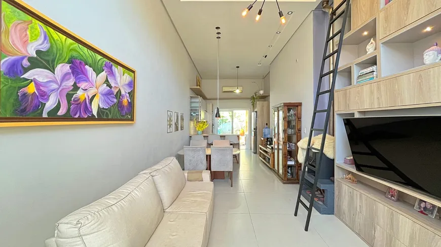 Foto 1 de Casa de Condomínio com 3 Quartos à venda, 100m² em Lagos de Nova Ipanema, Porto Alegre
