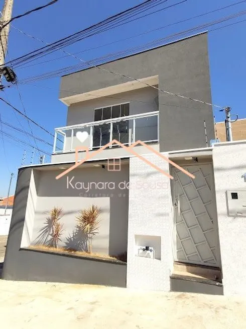 Foto 1 de Casa com 3 Quartos à venda, 114m² em Cidade Vergani, Pouso Alegre