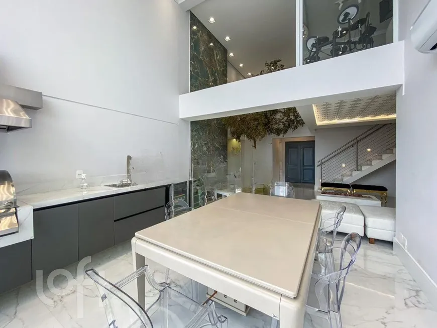 Foto 1 de Apartamento com 4 Quartos à venda, 198m² em Vila Andrade, São Paulo