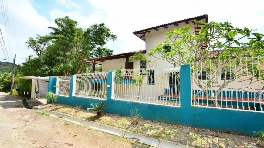 Foto 1 de Casa com 5 Quartos à venda, 600m² em Sambaqui, Florianópolis