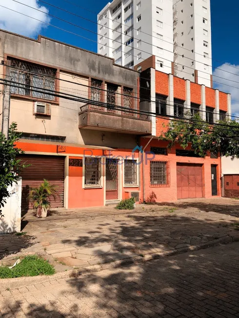 Foto 1 de Galpão/Depósito/Armazém à venda, 653m² em Santana, Porto Alegre