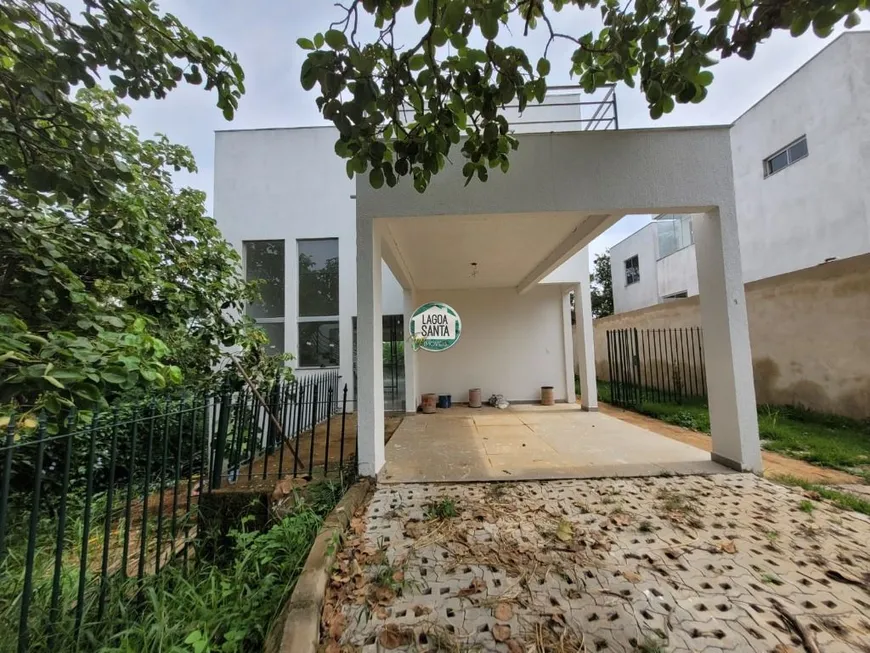 Foto 1 de Casa com 4 Quartos à venda, 180m² em Joá, Lagoa Santa