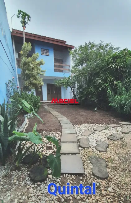 Foto 1 de Casa com 3 Quartos à venda, 220m² em Jardim Motorama, São José dos Campos