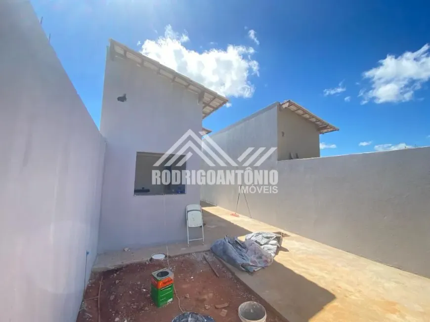 Foto 1 de Apartamento com 2 Quartos à venda, 100m² em Centro, Montes Claros