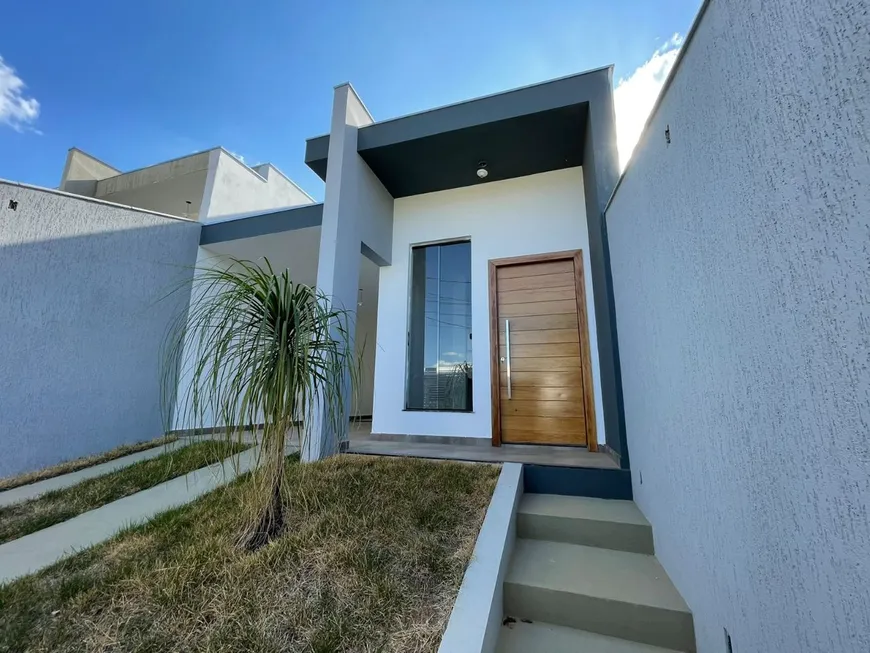 Foto 1 de Casa com 3 Quartos à venda, 110m² em Portal do Sol, Lagoa Santa